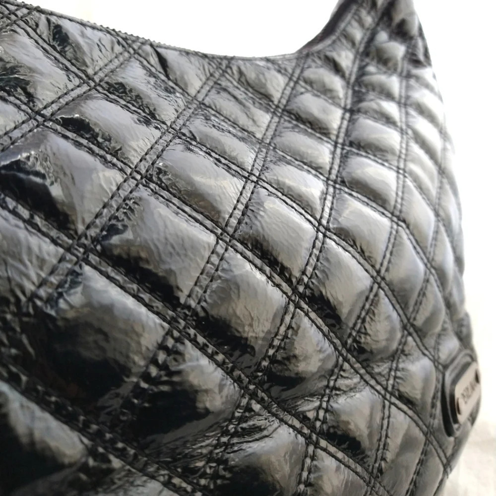 Perlina Quilted Vegan Leather Shoulder Bag 🌹 - Picture 8 of 13